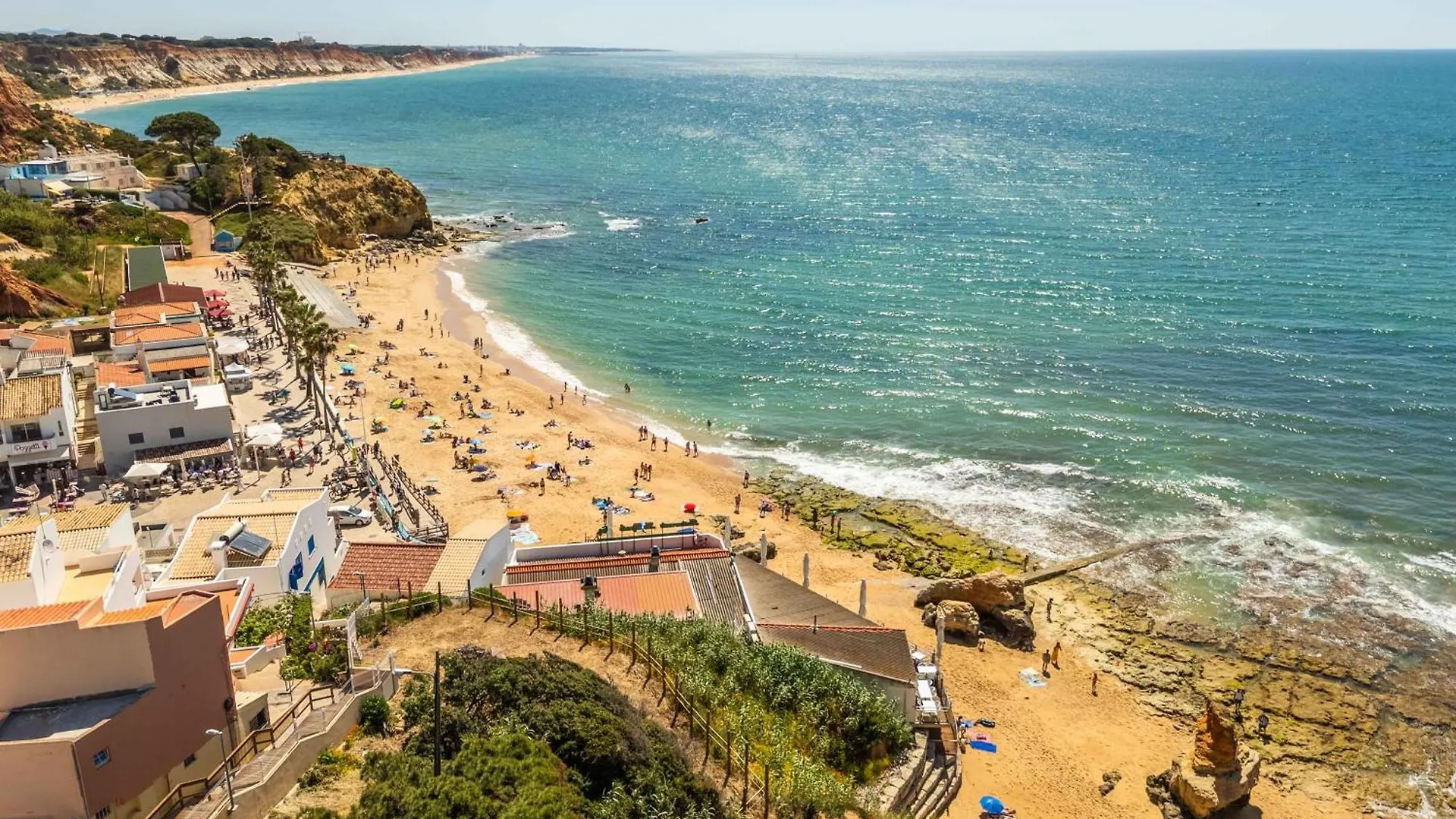 Apartamento T2 Eucalipto 2A Olhos de Agua  Apartment